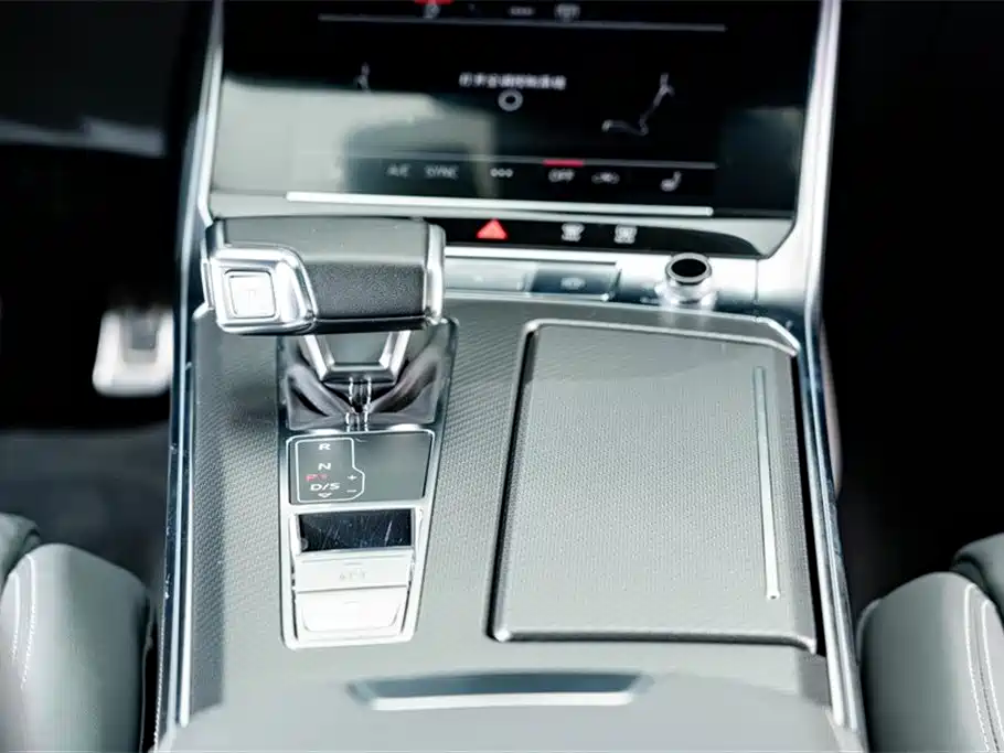 Audi A7L 2026 — фото 15