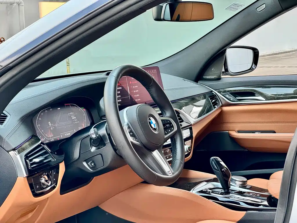 BMW 6 Series GT 2021 — фото 5