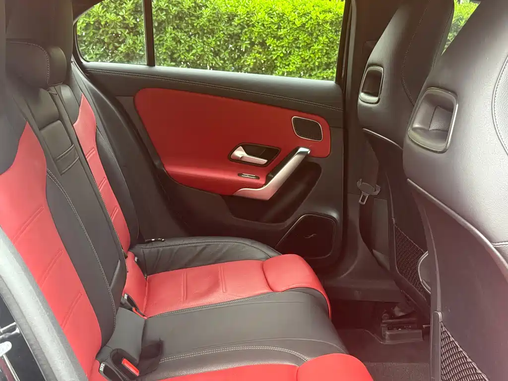 Mercedes-Benz A-Class AMG 2024 — фото 18