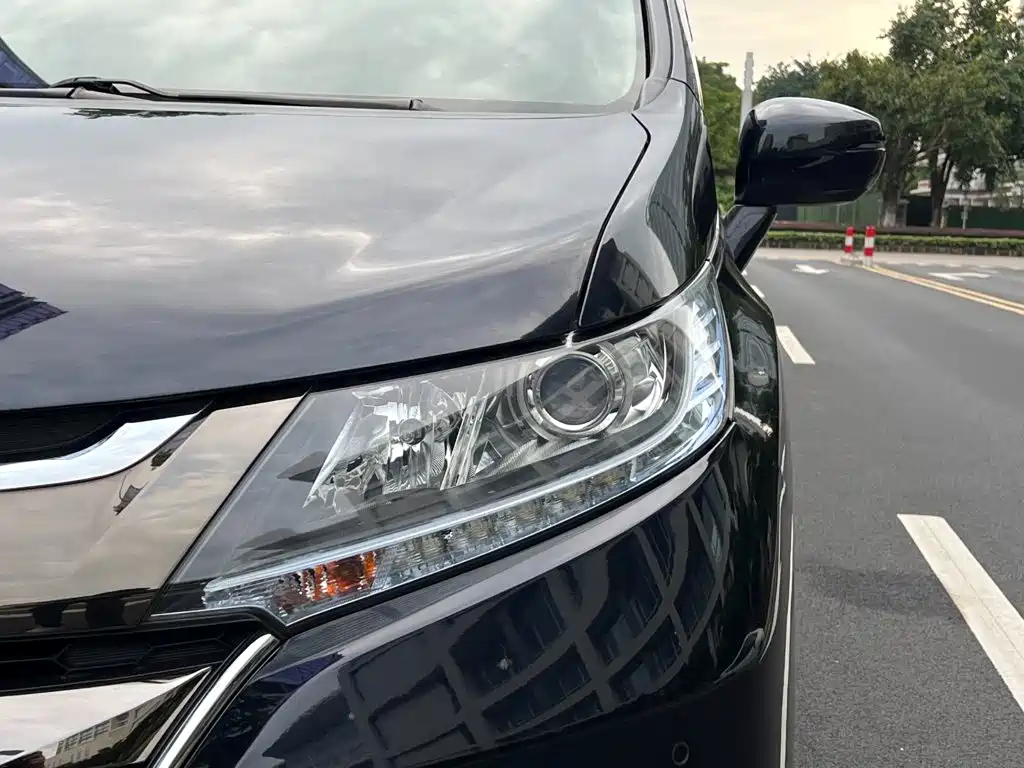 Honda Odyssey 2020 — фото 26