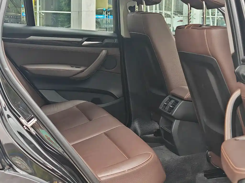 BMW X3 2017 — фото 10