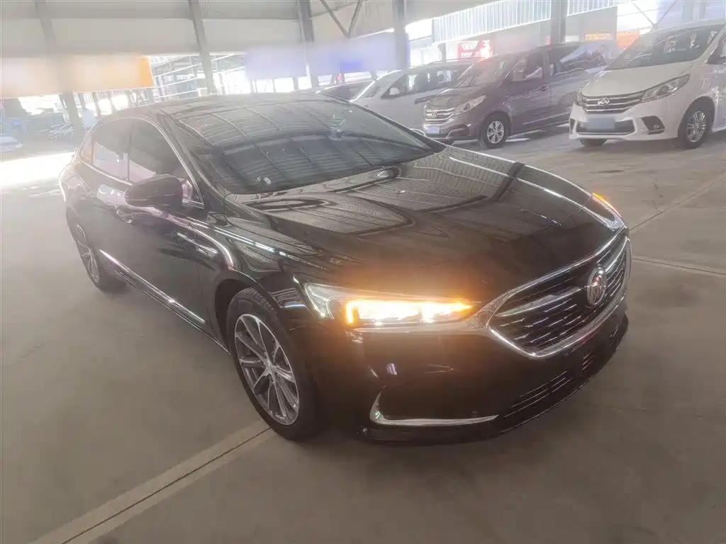 Buick LaCrosse 2022 — фото 22