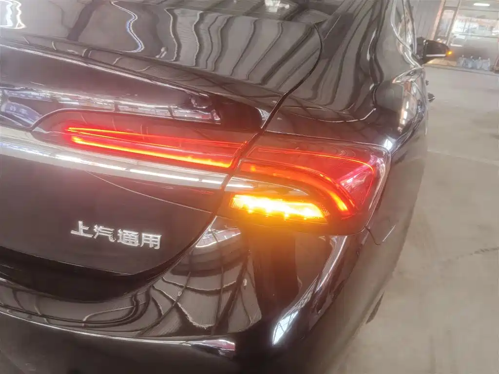Buick LaCrosse 2022 — фото 24