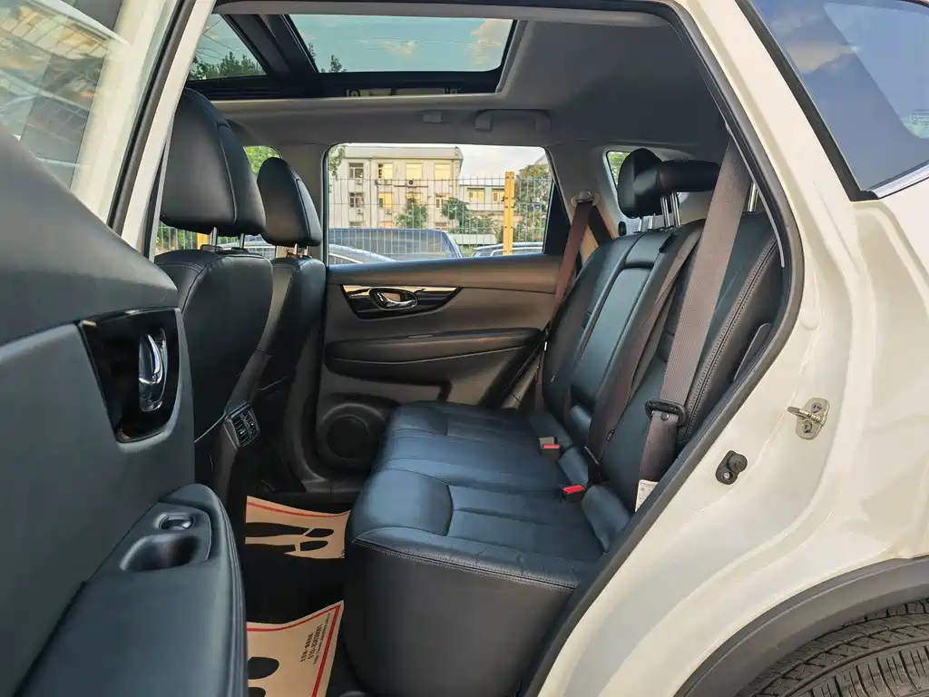 Nissan X-Trail 2019 — фото 12