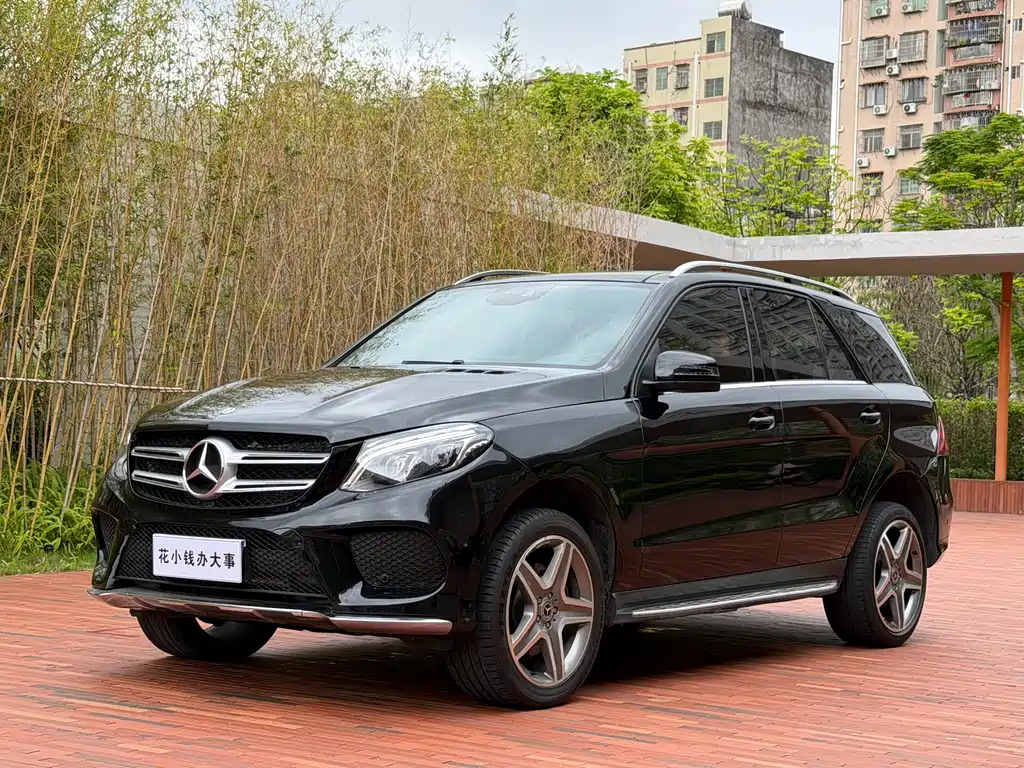 Mercedes-Benz GLE 2018 — фото 2