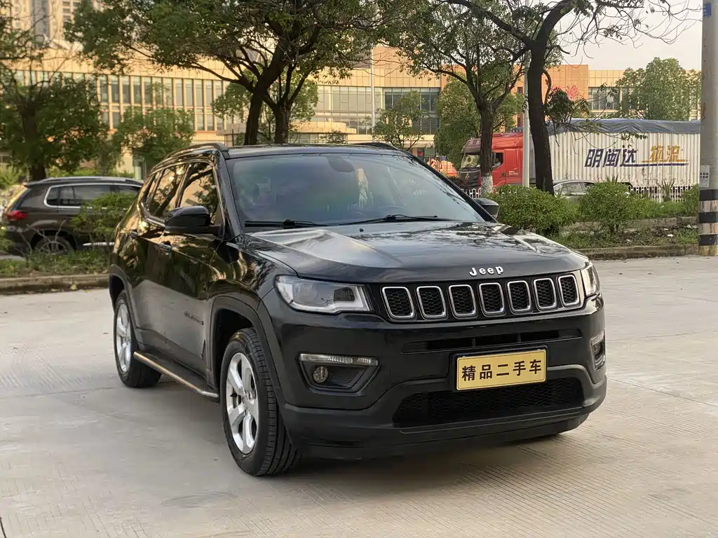 Jeep Compass 2019 — фото 3