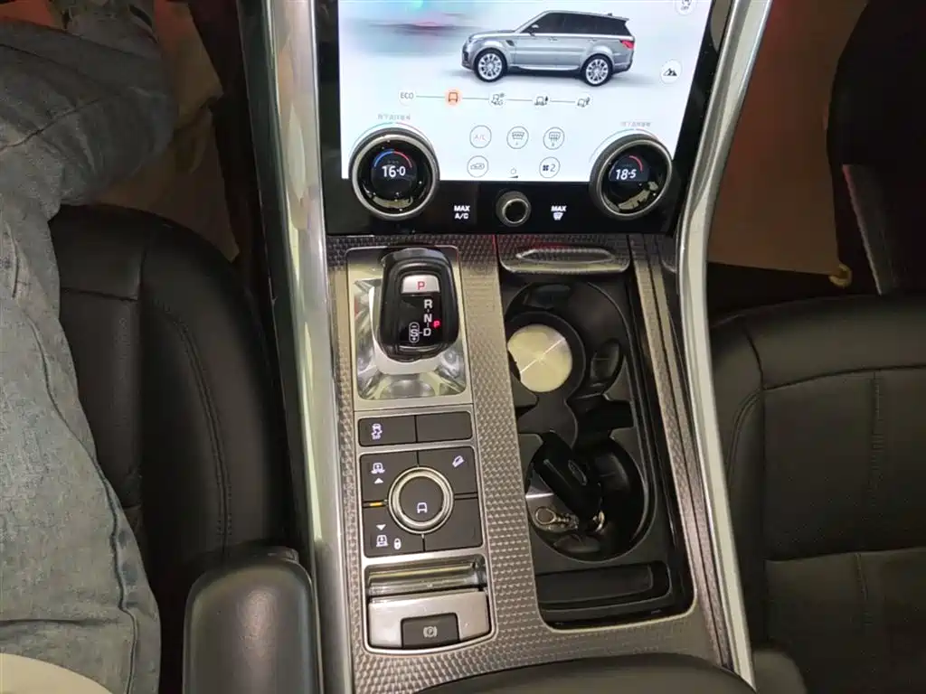 Land Rover Sport 2019 — фото 14
