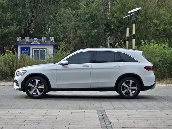 Mercedes-Benz GLC 2022