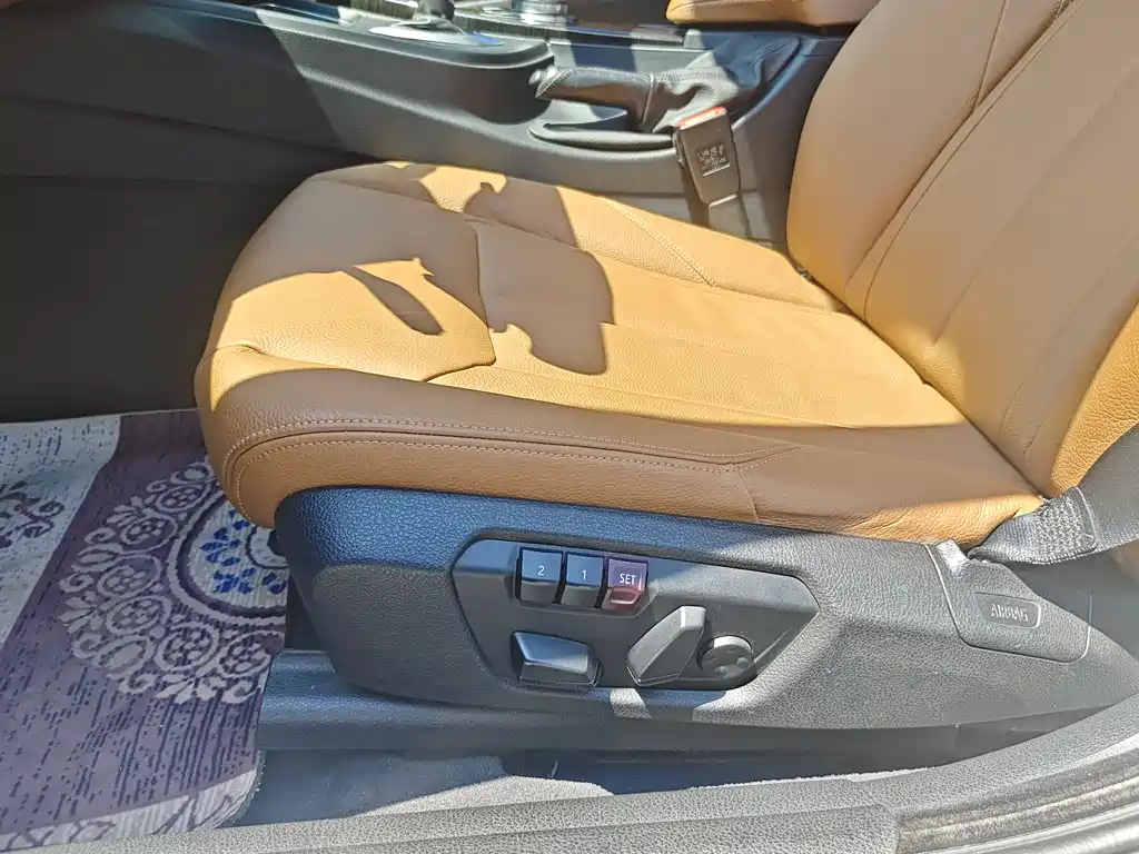 BMW 3 Series GT 2015 — фото 15