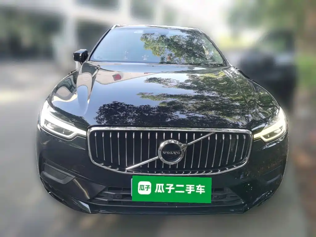 Volvo XC60 2019 — фото 24