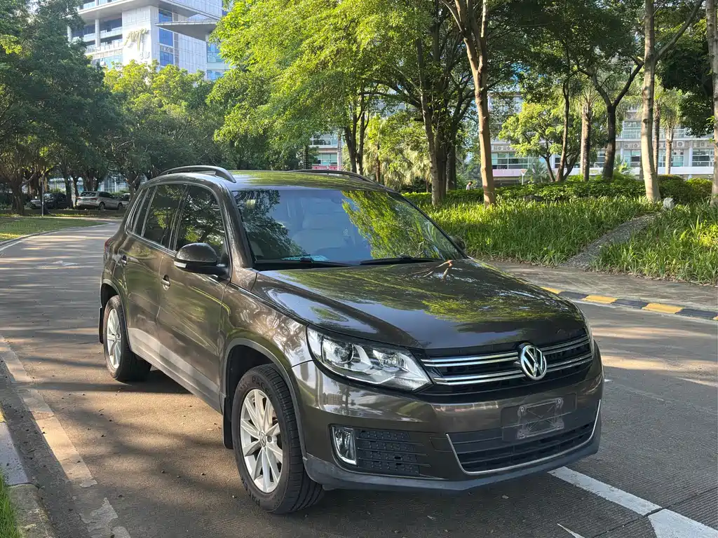 Volkswagen Tiguan 2015