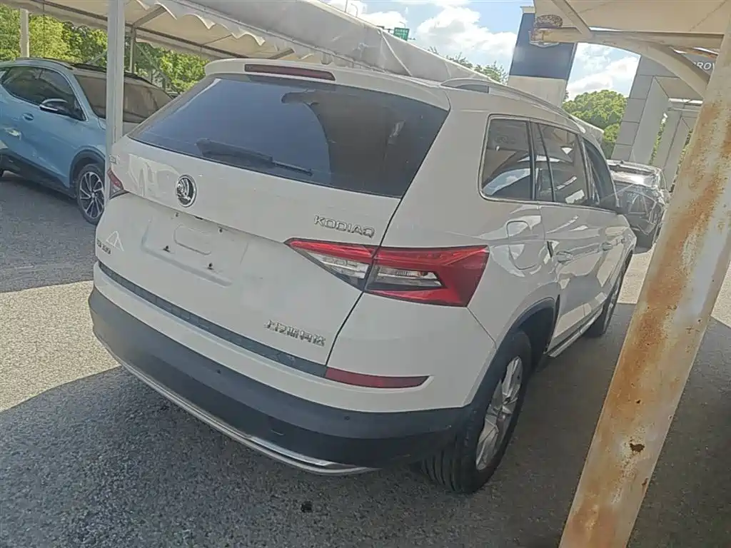 Skoda Kodiaq 2017 — фото 7