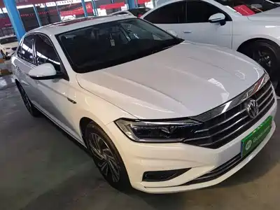 Volkswagen Sagitar 2022