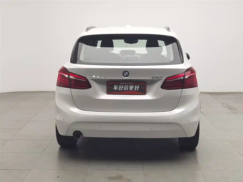BMW 2 Series Active Tourer 2017 — фото 4