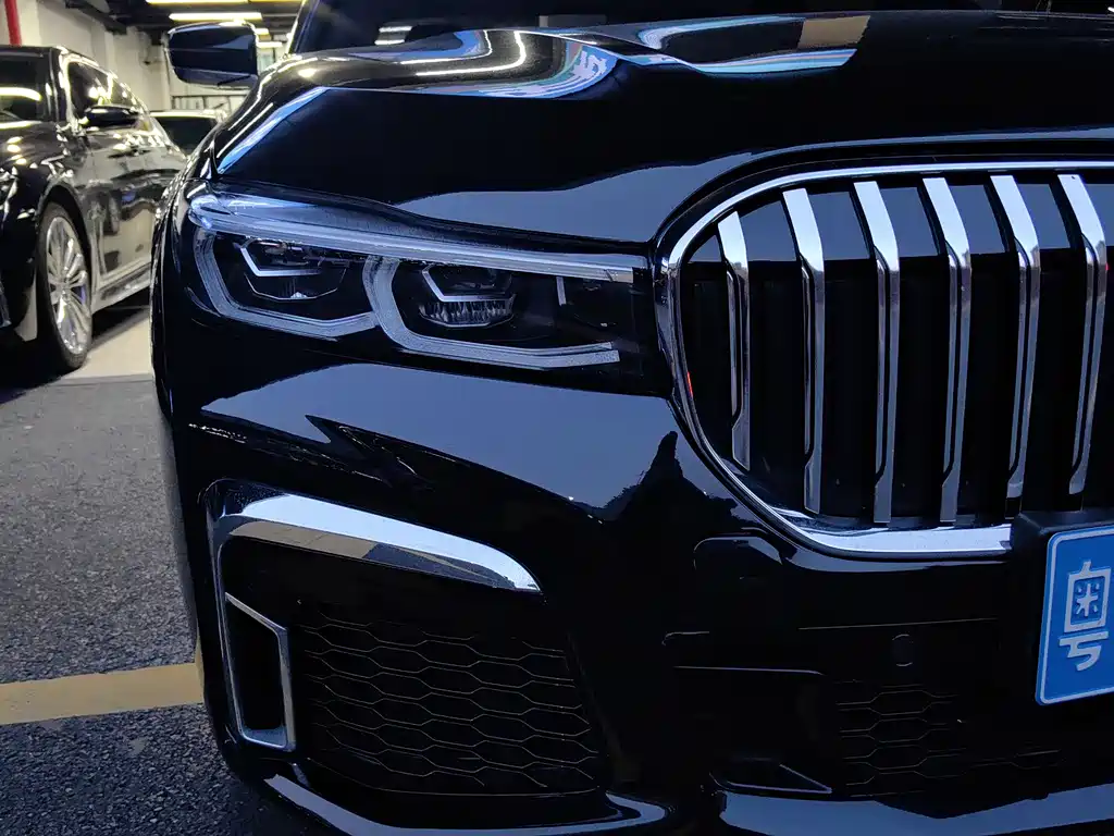 BMW 7 Series 2021 — фото 10