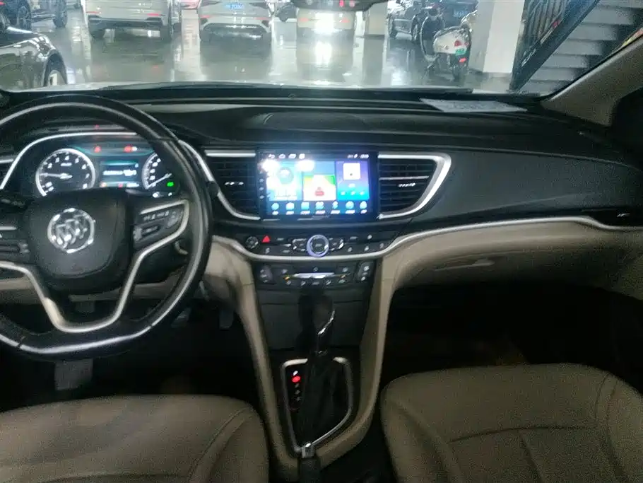 Buick Excelle 2019 — фото 12