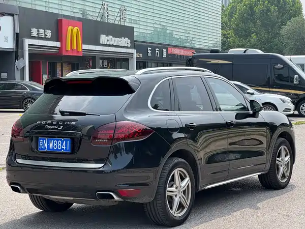 Porsche Cayenne 2012