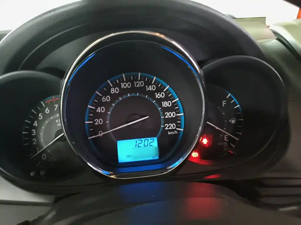 Toyota Vios 2015