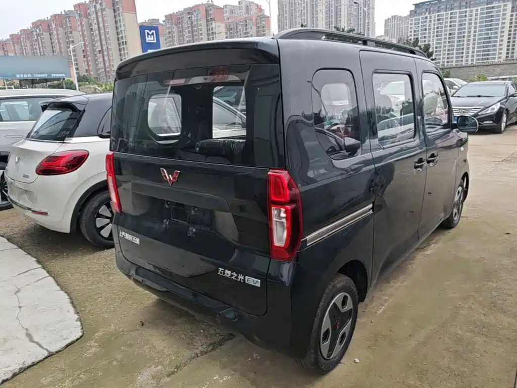 Wuling Zhiguang EV 2026 — фото 7