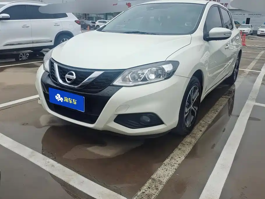 Nissan Tiida 2020
