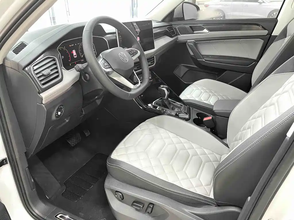 Volkswagen Tayron 2023