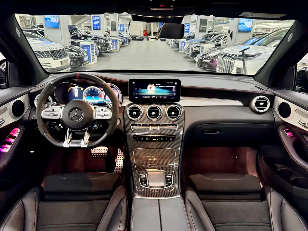 Mercedes-Benz GLC AMG 2023 — фото 12