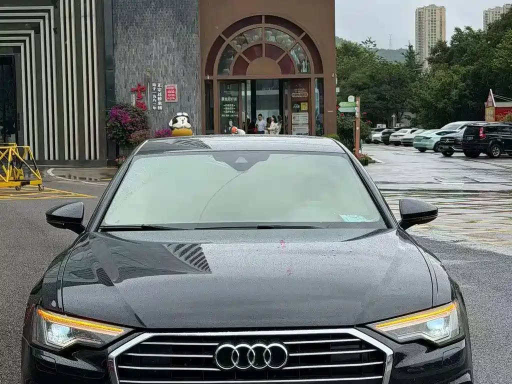 Audi A6L 2020