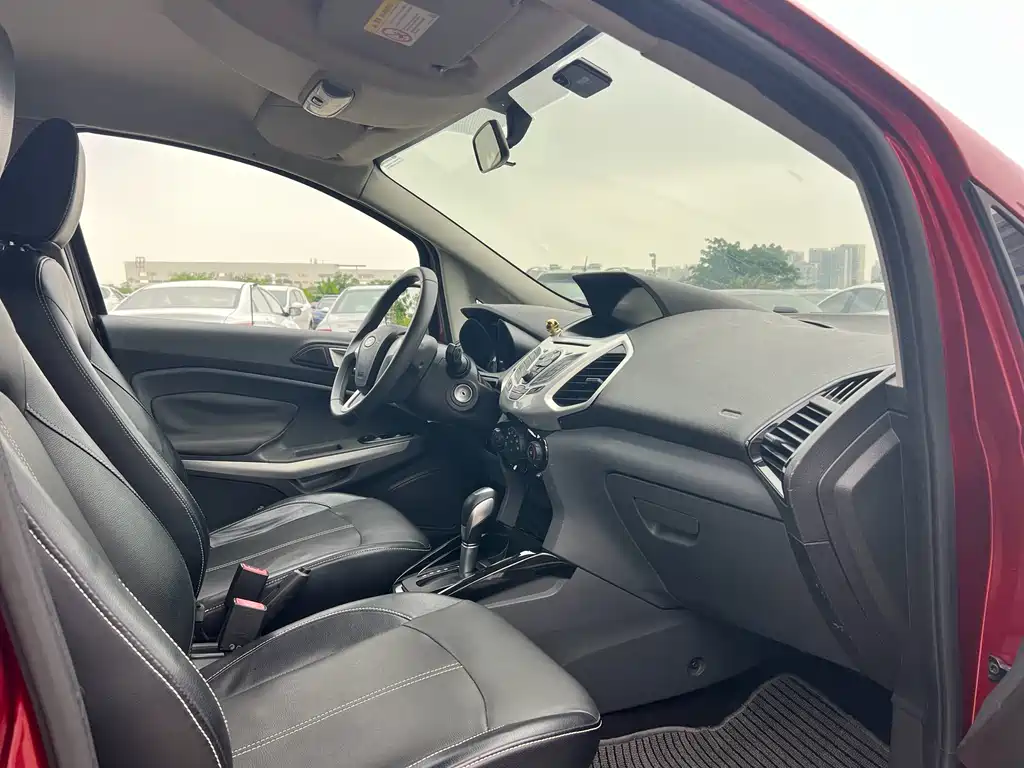 Ford Ecosport 2017 — фото 7