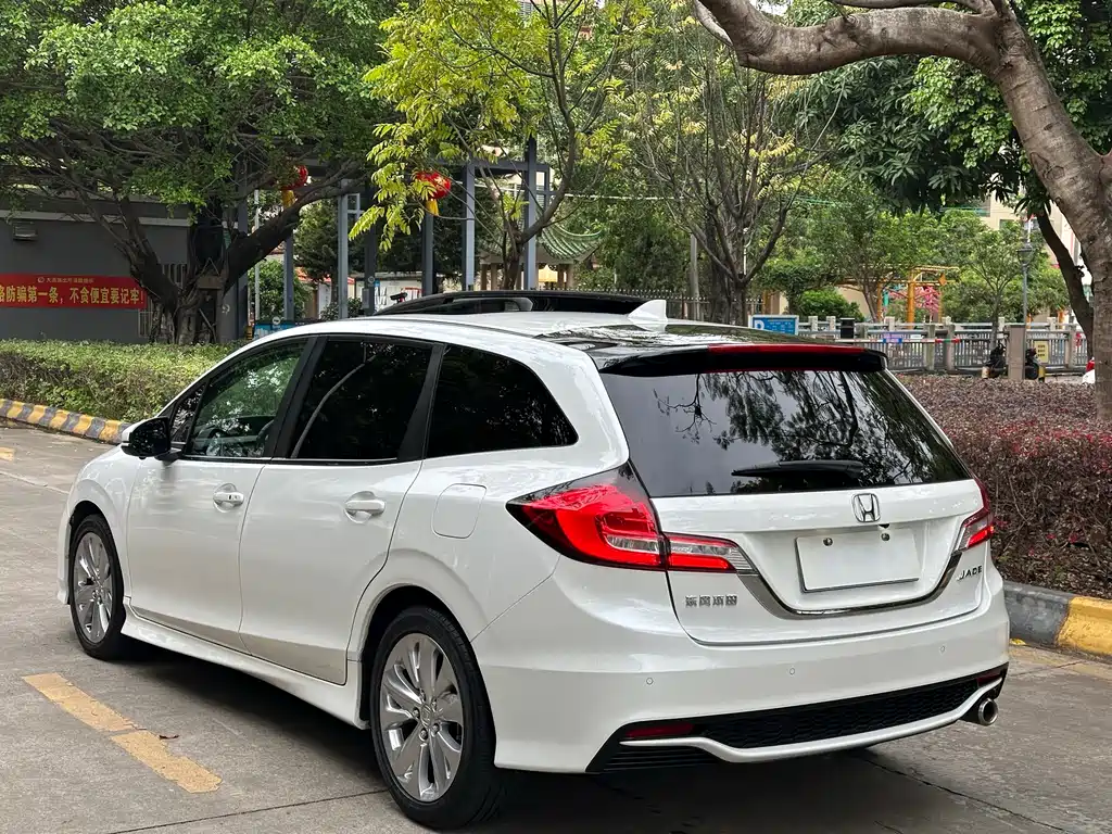 Honda Jade 2019 — фото 26