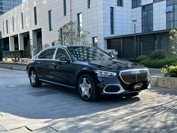 Mercedes-Benz Maybach S-Class 2023