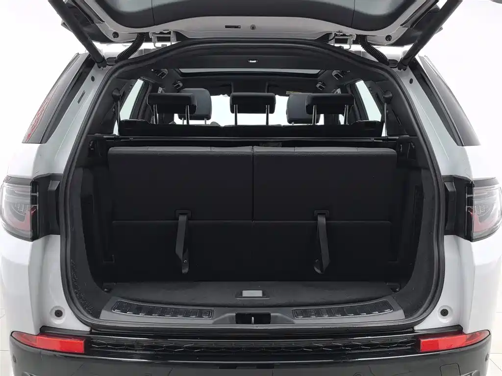 Land Rover Discovery Sport 2020 — фото 16