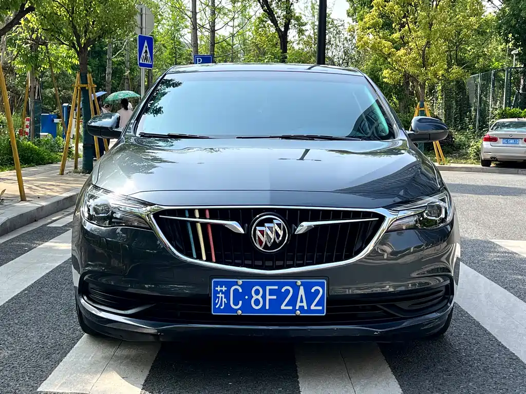 Buick Excelle 2021 — фото 2