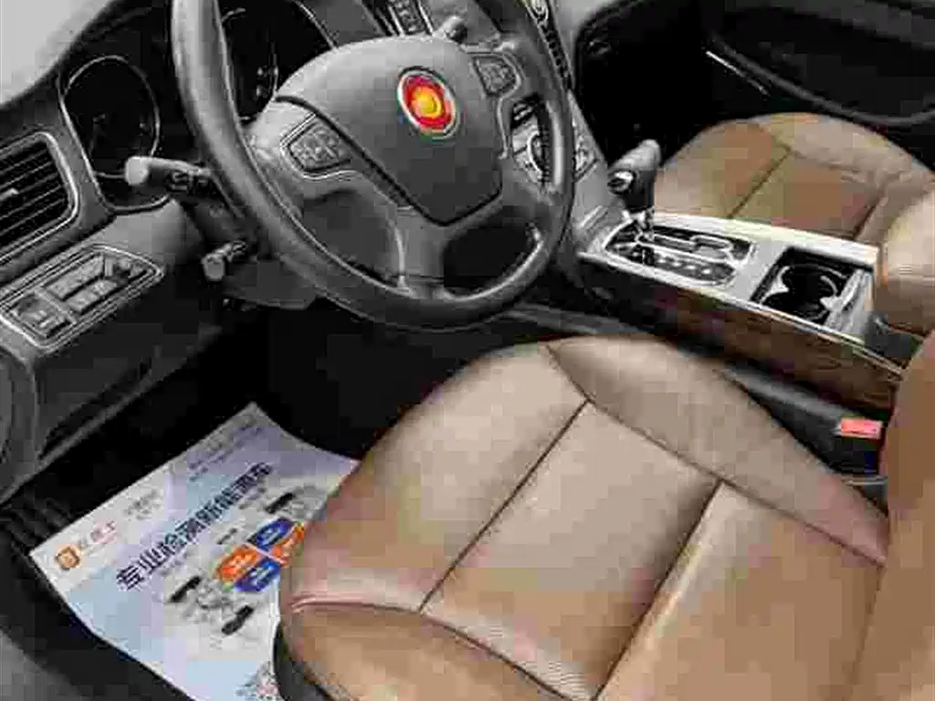 Hongqi H7 2016 — фото 5