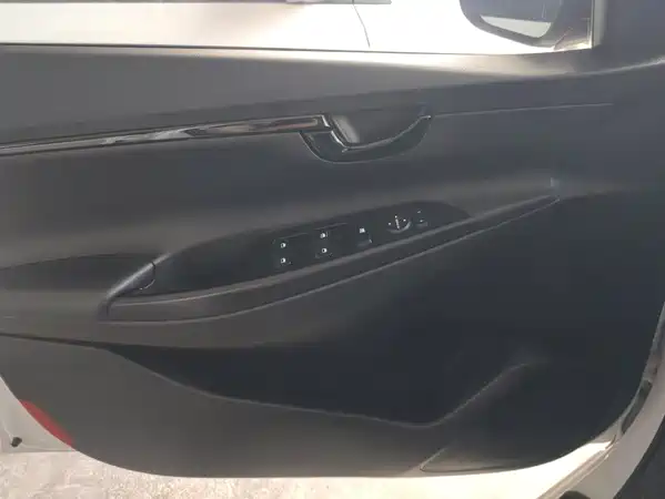Hyundai Yuedong 2021