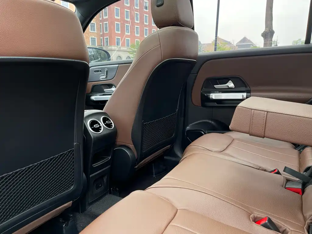 Mercedes-Benz GLB 2022 — фото 17