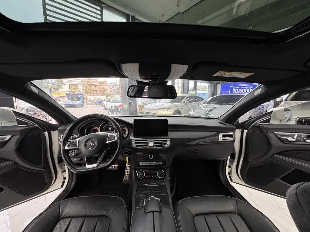 Mercedes-Benz CLS 2017 — фото 14