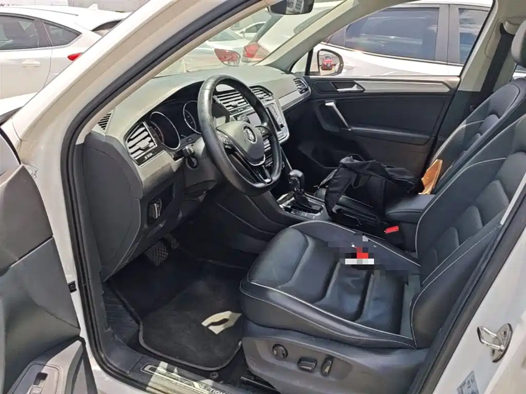 Volkswagen Tiguan L 2019 — фото 15