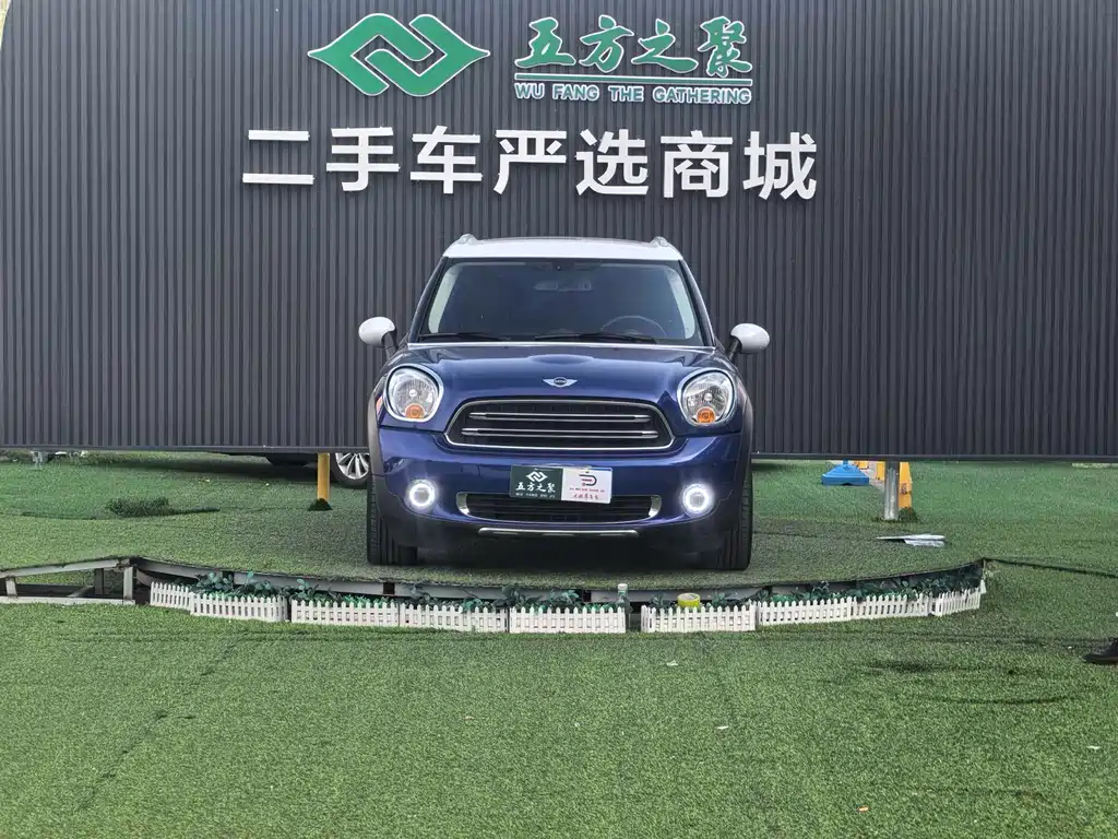MINI Countryman 2015