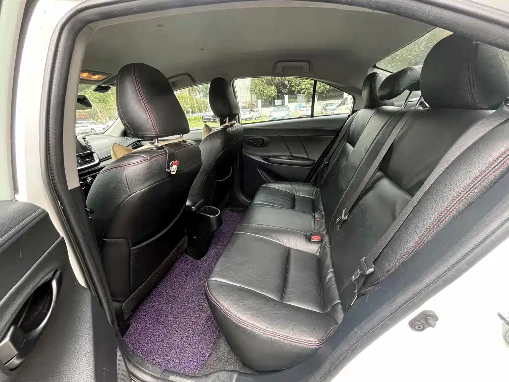 Toyota Yaris L 2017