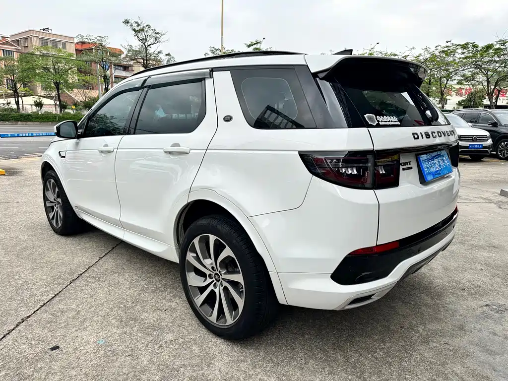 Land Rover Discovery Sport 2021 — фото 4