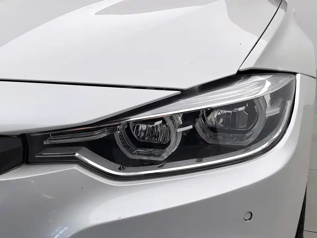 BMW 3 Series 2017