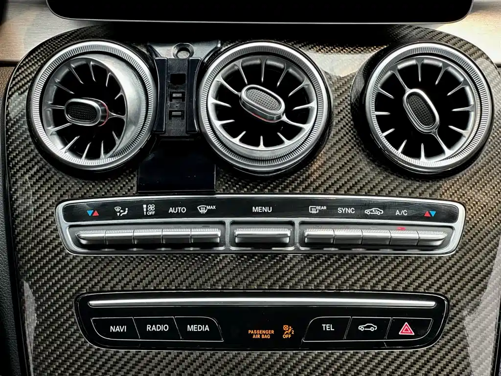 Mercedes-Benz C-Class AMG 2020 — фото 25