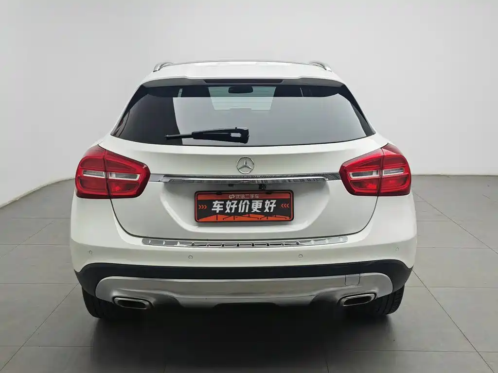 Mercedes-Benz GLA 2016