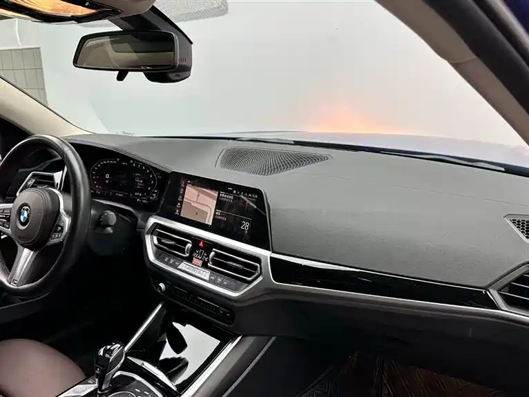 BMW 3 Series 2020 — фото 15