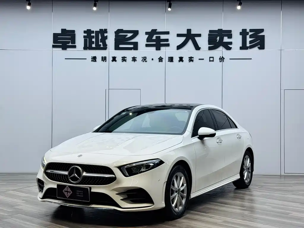 Mercedes-Benz A-Class 2022 — фото 3