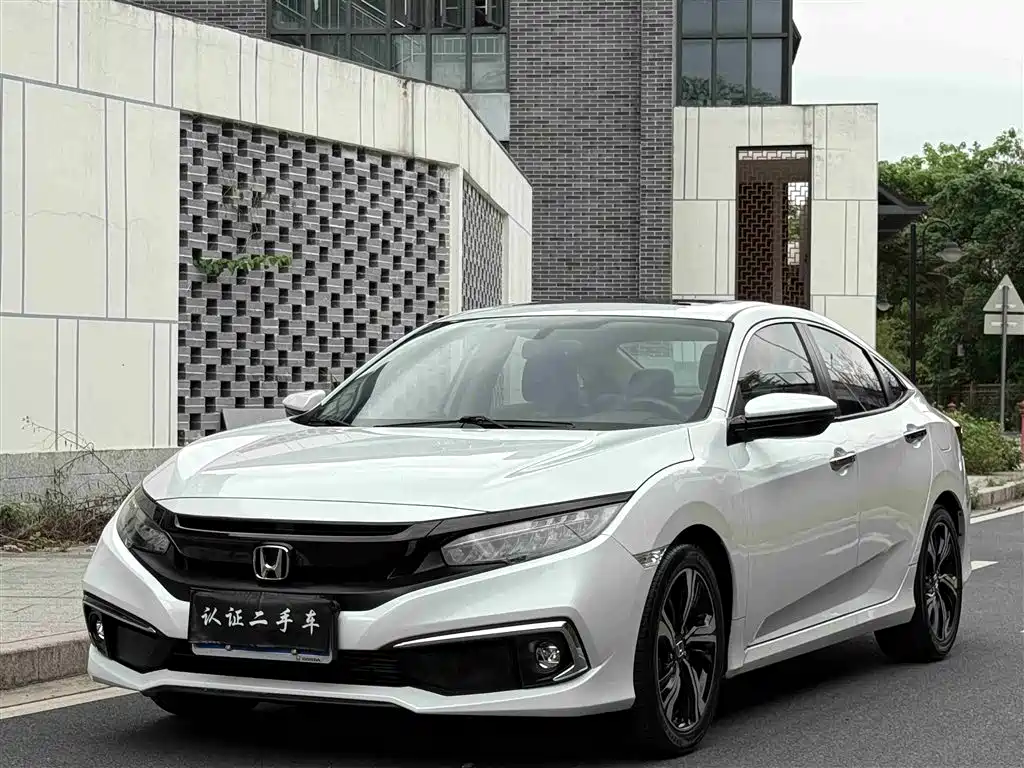 Honda Civic 2019 — фото 2