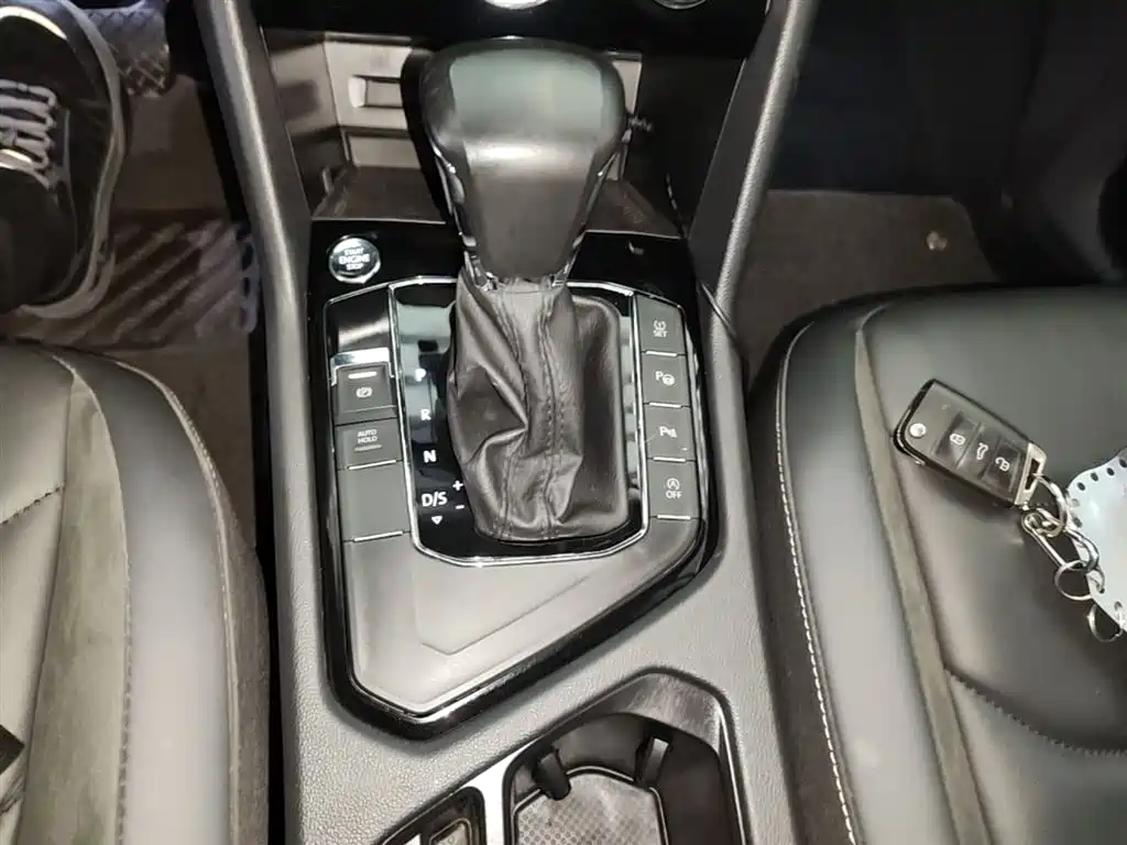 Volkswagen Tiguan L 2019 — фото 14