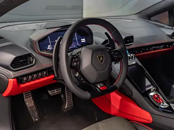 Lamborghini Huracan 2022