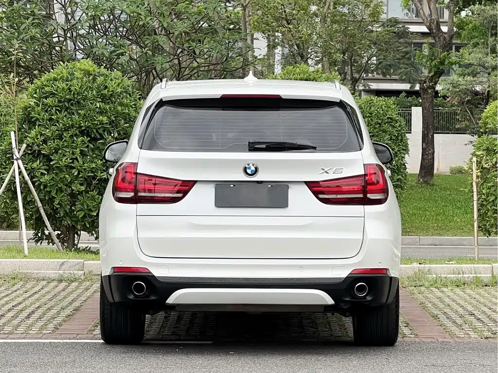 BMW X5 2018 — фото 16