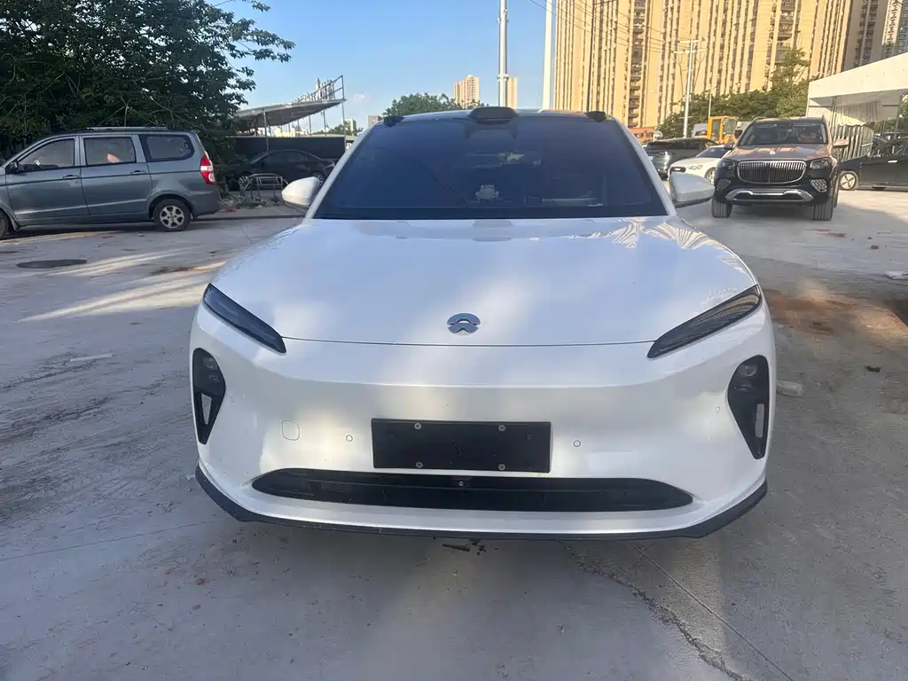 NIO ET5T 2024